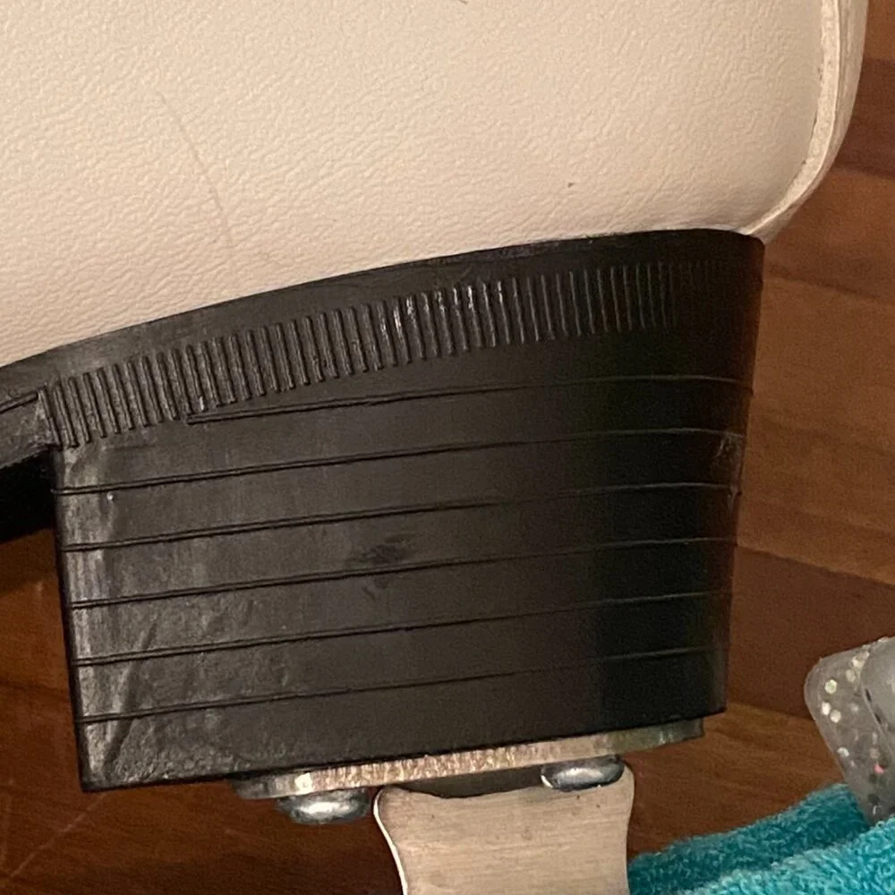 Ice Skates White Ice Figure Skating Shoe by American Athletic Girls Youth Size 5 - Picture 13 of 15